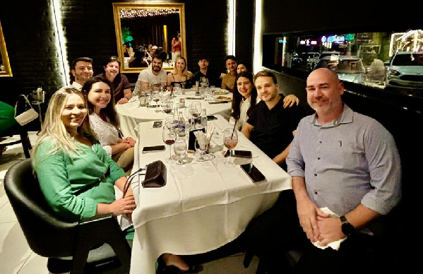 Imagem de capa - imagem 6- Magistratura de Garanhuns e região participa de jantar de fim de ano promovido pela AMEPE