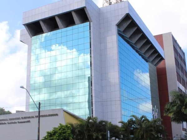 Imagem de Capa - TRE-PE abre inscrição para o exercício da função eleitoral no Recife | TRE-PE abre inscrição para o exercício da função eleitoral. Confira as comarcas | TRE-PE abre inscrição para o exercício da função eleitoral. Confira as comarcas | TRE-PE abre inscrição para o exercício da função eleitoral em Paudalho | TRE-PE abre inscrições para o exercício da função eleitoral no Recife e em Serra Talhada | TRE-PE abre inscrição para o exercício da função eleitoral no Recife, Olinda e Custódia