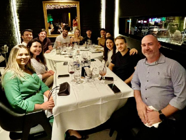 Imagem de capa - imagem 6- Magistratura de Garanhuns e região participa de jantar de fim de ano promovido pela AMEPE